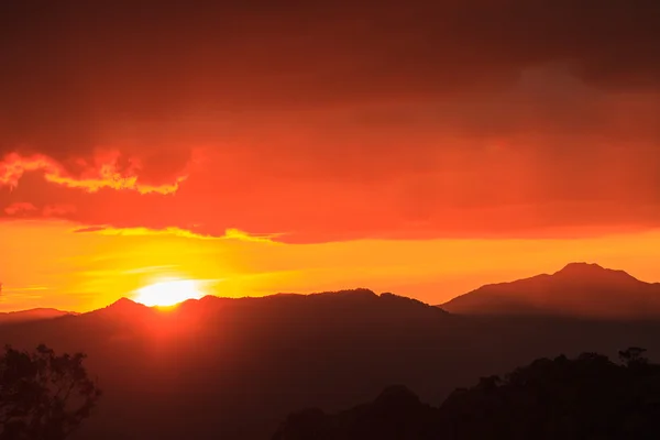 Silhouetted mountians abstract — Stock Photo, Image