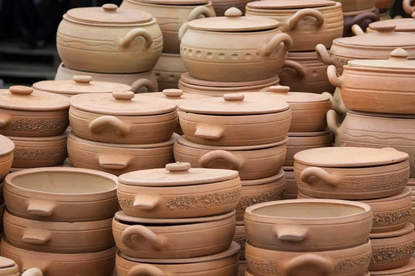 Street market of ceramic tableware, Georgia — Stock Photo, Image