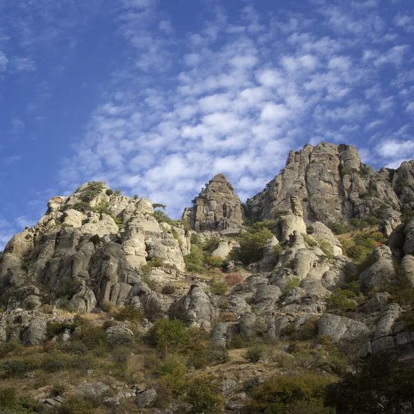 Formazioni rocciose, montagna Demerdzhi il Crimea — Foto Stock