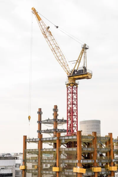 Bouw van grote gebouw — Stockfoto