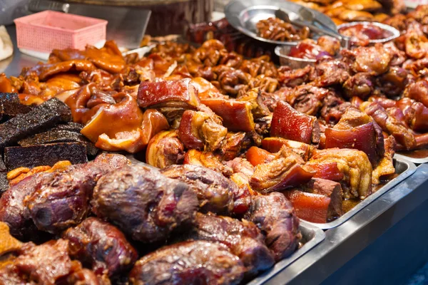 Street food au marché traditionnel de Taiwan — Photo