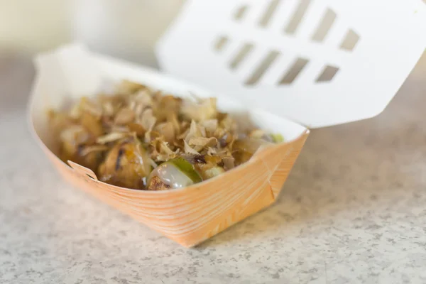 Takoyaki au marché de nuit — Photo