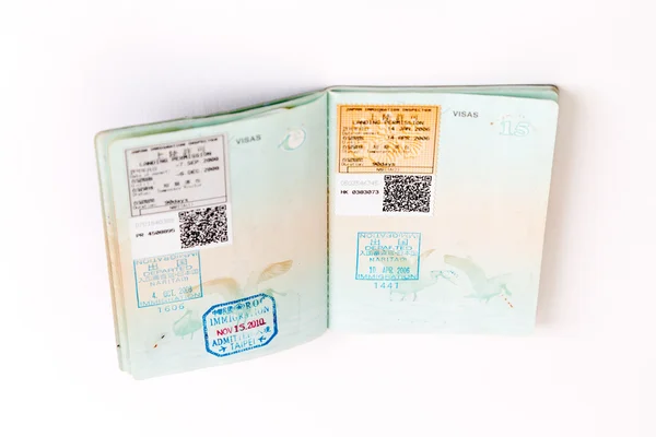 Θεωρήσεις και γραμματόσημα στο διαβατήριό — Φωτογραφία Αρχείου