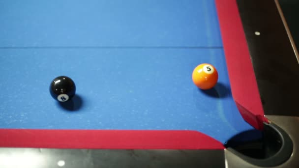 Game of pool — Stock Video