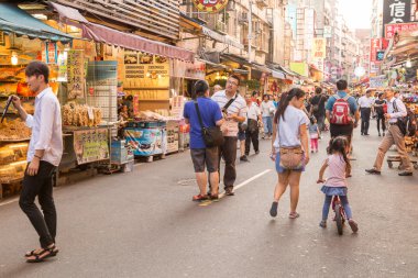 Danshui yaya alışveriş alanı, alışveriş