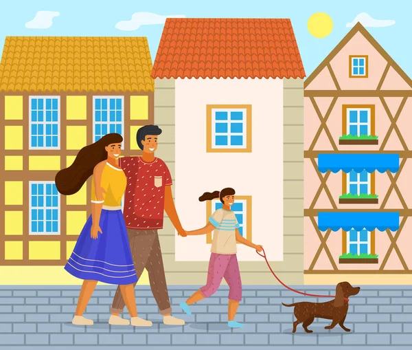 Família feliz segurando a mão um do outro, abraçando, andando juntos ao ar livre com pequeno cão na cidade — Vetor de Stock