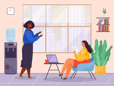 İş kadınları iletişim kuruyor, siyahi Afrikalı kadınlar el kol hareketi yapıyor, iş arkadaşlarıyla, partnerleriyle konuşuyorlar.