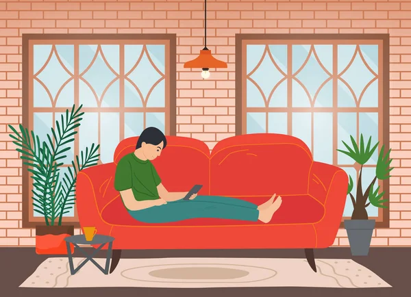 Άνθρωπος κάθεται στον καναπέ αλληλογραφία σερφάροντας στο Διαδίκτυο. Επικοινωνία δικτύου μέσων κοινωνικής δικτύωσης — Διανυσματικό Αρχείο