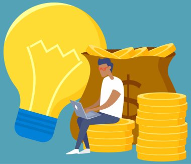 İşadamı yığınla para ve altın paranın üzerinde oturuyor, yatırım planları yapıyor.