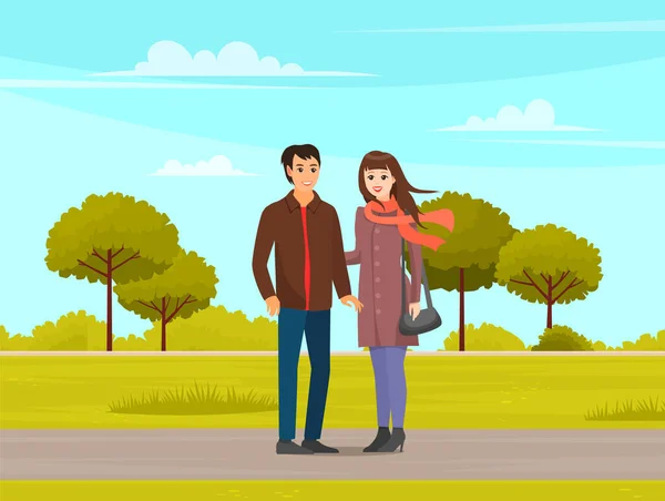 Couple in relationship walking in city park. Young guy and girl hugging in nature, romantic walk —  Vetores de Stock