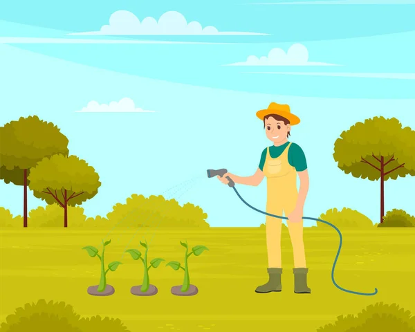 Feliz joven personaje femenino en uniforme de granja está sosteniendo manguera de riego en las manos y plantas de riego — Vector de stock