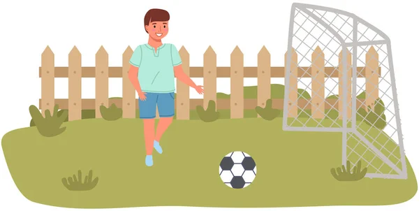 El futbolista se dedica a deportes, actividades al aire libre. Chico juega al fútbol, patea pelota y marca gol — Vector de stock