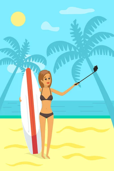 Frau mit Surfbrett macht Selfie. Mädchen surft und posiert im Sommerurlaub für Selbstporträt — Stockvektor