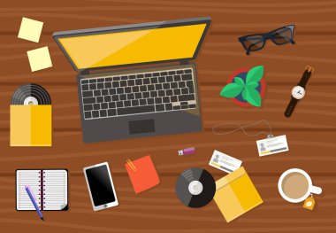 Dizüstü bilgisayar ve aygıtlarla çalışma alanı'nın Üstten Görünüm