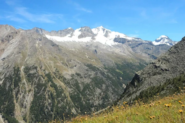 Mountains Valsavaranche Valle Aosta Italy — стоковое фото
