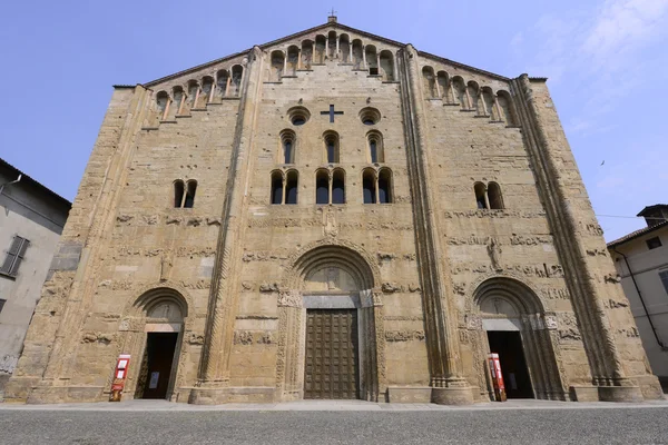 Basilica di San Michele Maggiore — Foto Stock