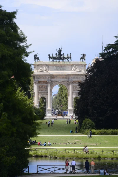 Arch of Peace in Sempione Park — Stockfoto