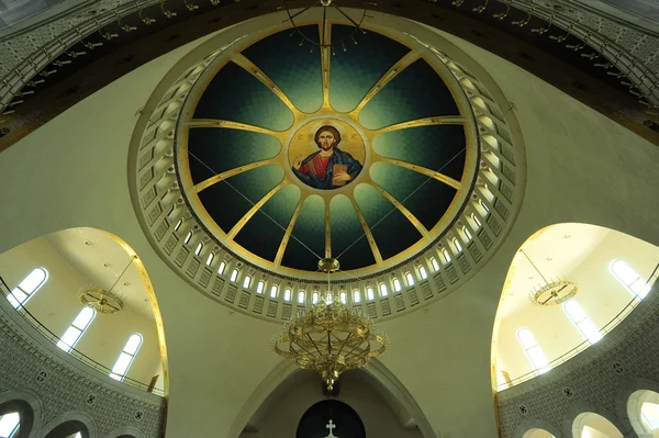 Catedral ortodoxa de Cristo en Tirana . — Foto de Stock