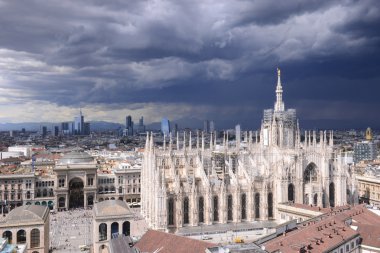 Lombardiya Skycrapes