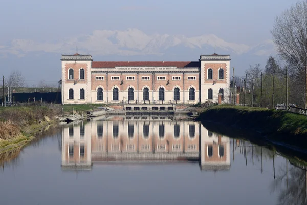 Huis in het park, Mantova, Italië — Stockfoto