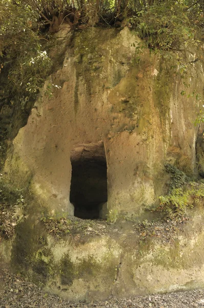 Etruscan tombs in italy — Stockfoto