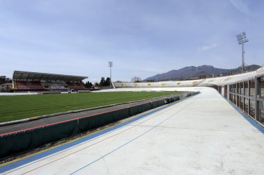 stadyum lombardia çalışma yolu ile