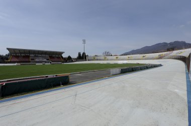 stadyum lombardia çalışma yolu ile