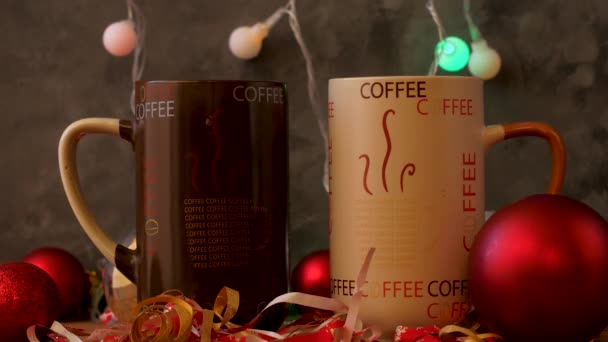 Weihnachten Kaffeetassen Mit Bokeh Lichter Dekoration Winterurlaub Musikuntermalung Gemütliches Zuhause — Stockvideo