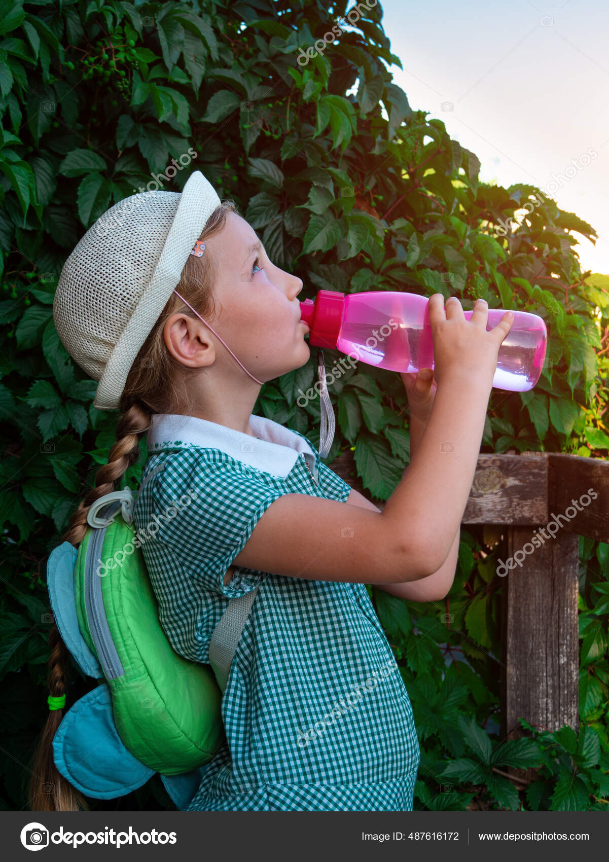 Cute School Little Girl Drinks Water Reusable Pink Bottle Outdoor Stock  Photo by ©Kawaiis 487616172