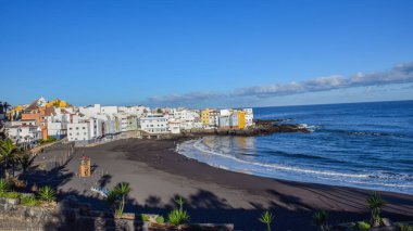 Puerto de la Cruz Tenerife Adası, İspanya, Atlantik Sahili Tatil Köyü