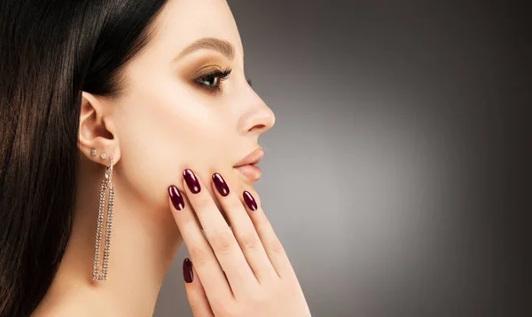 Beautiful Brunette Girl Long Hair Manicured Nails Royalty Free Stock Photos