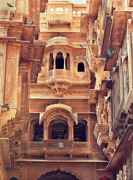 Carved windows in Mandir Palace — Stock Photo, Image