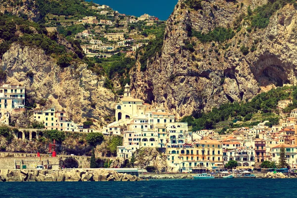 Positano by på Amalfikusten — Stockfoto