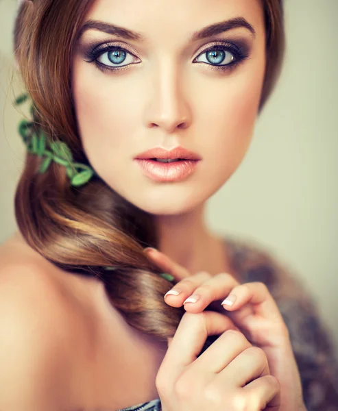 Girl with big beautiful blue eyes — Stock Photo, Image