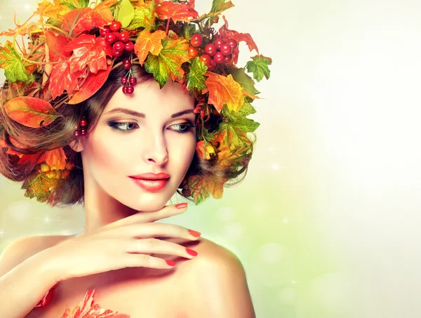 Autunno bellezza ragazza — Foto Stock