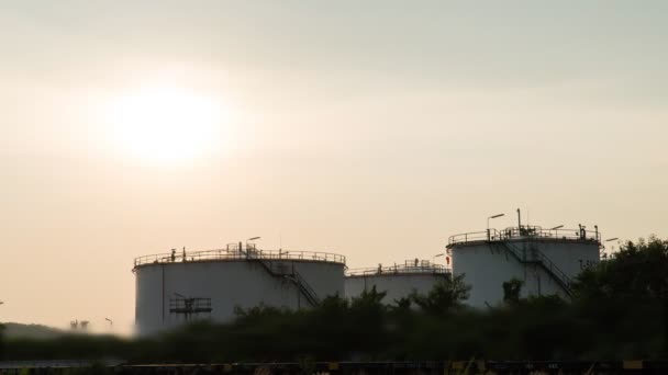 Timelapse Olajfinomító Terminál Ipari Létesítmény Tárolására Olaj Petrolkémiai Olajgyártási Termékek — Stock videók