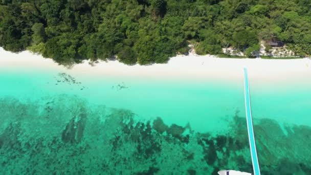 Images Roll Aerial View Drone Shot Ocean Waves Beautiful Tropical — Video