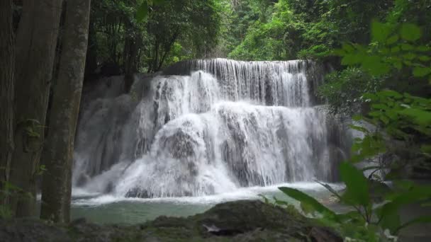 Filmagem Rolo Cachoeiras Bela Natureza Magic Water Cai Lugar Público — Vídeo de Stock