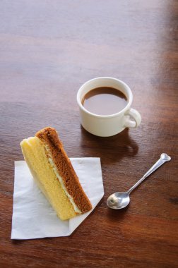 Soyut kahve zaman, ekmek sıcak kahve ile kısa odak 