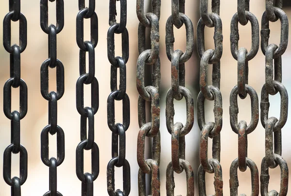 Rusty metal chains — Stock Photo, Image