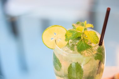 Mojito kokteyl, yiyecek ve içecek