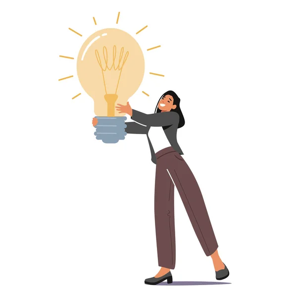 Caráter feminino minúsculo com enorme lâmpada brilhante nas mãos. Empresária tem ideia criativa, musa, visão de negócios — Vetor de Stock