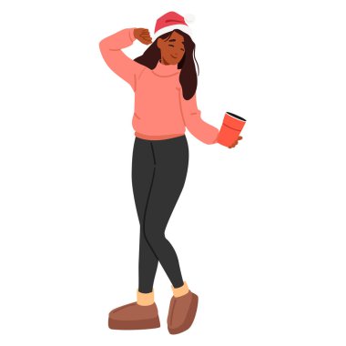 Neşeli, genç bir kadın çizgi film karakteri Noel Baba şapkası takıyor sıcak içecek içiyor ve beyaz arka planda yalnız dans ediyor. Noel ve Yeni Yıl vektör illüstrasyonunu kutlayan kadın