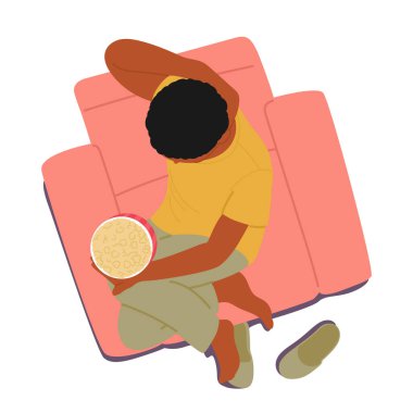 Genç adam çizgi film karakteri evinde rahat bir şekilde otururken patlamış mısır yiyor bireysel konforun ve sakin atmosferin keyfini çıkarıyor beyaz arka planda izole edilmiş vektör çizimleri.