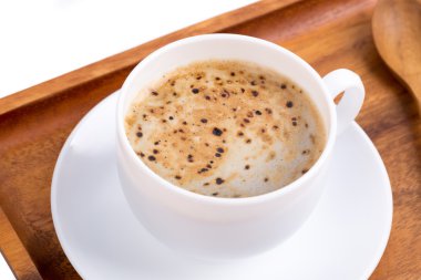 Bir tahta üzerinde kahve