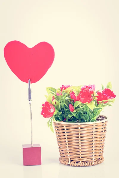 Flowers and heart — Stock Photo, Image