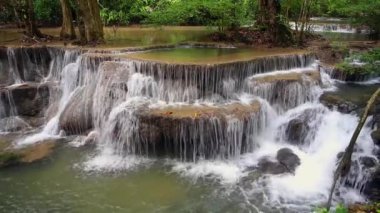 Tayland güzel şelale