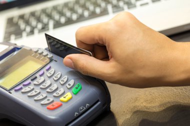 Mağaza kredi kartı Swiping el
