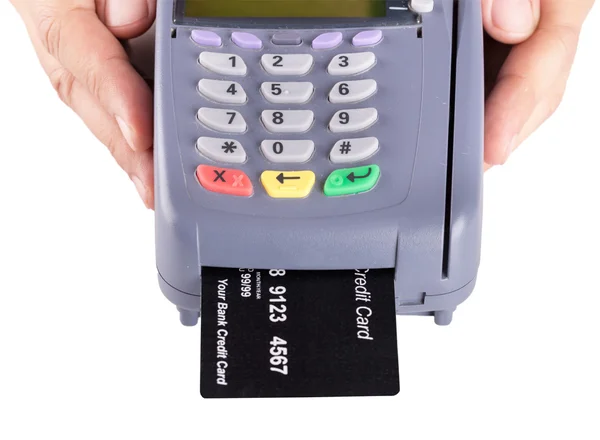 Χέρι που κρατά μηχανή πιστωτική κάρτα που απομονώνονται σε λευκό φόντο — Φωτογραφία Αρχείου
