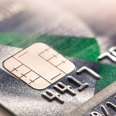 Makro yakın kredi kartı ile vurdu